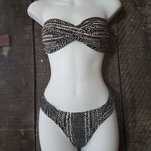 Robin Piccone Bikini Size Medium